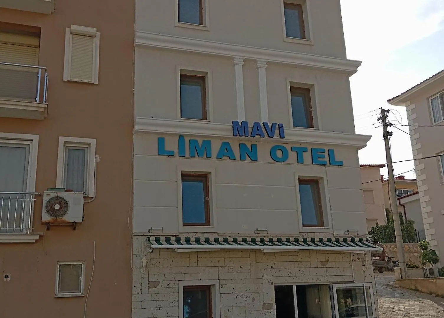 Mavi Liman Otel Çeşme