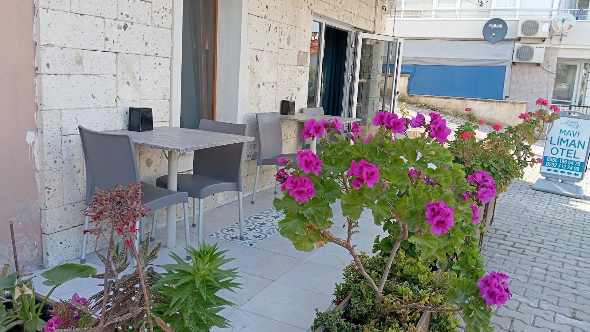 فندق Mavi Liman Otel Çeşme