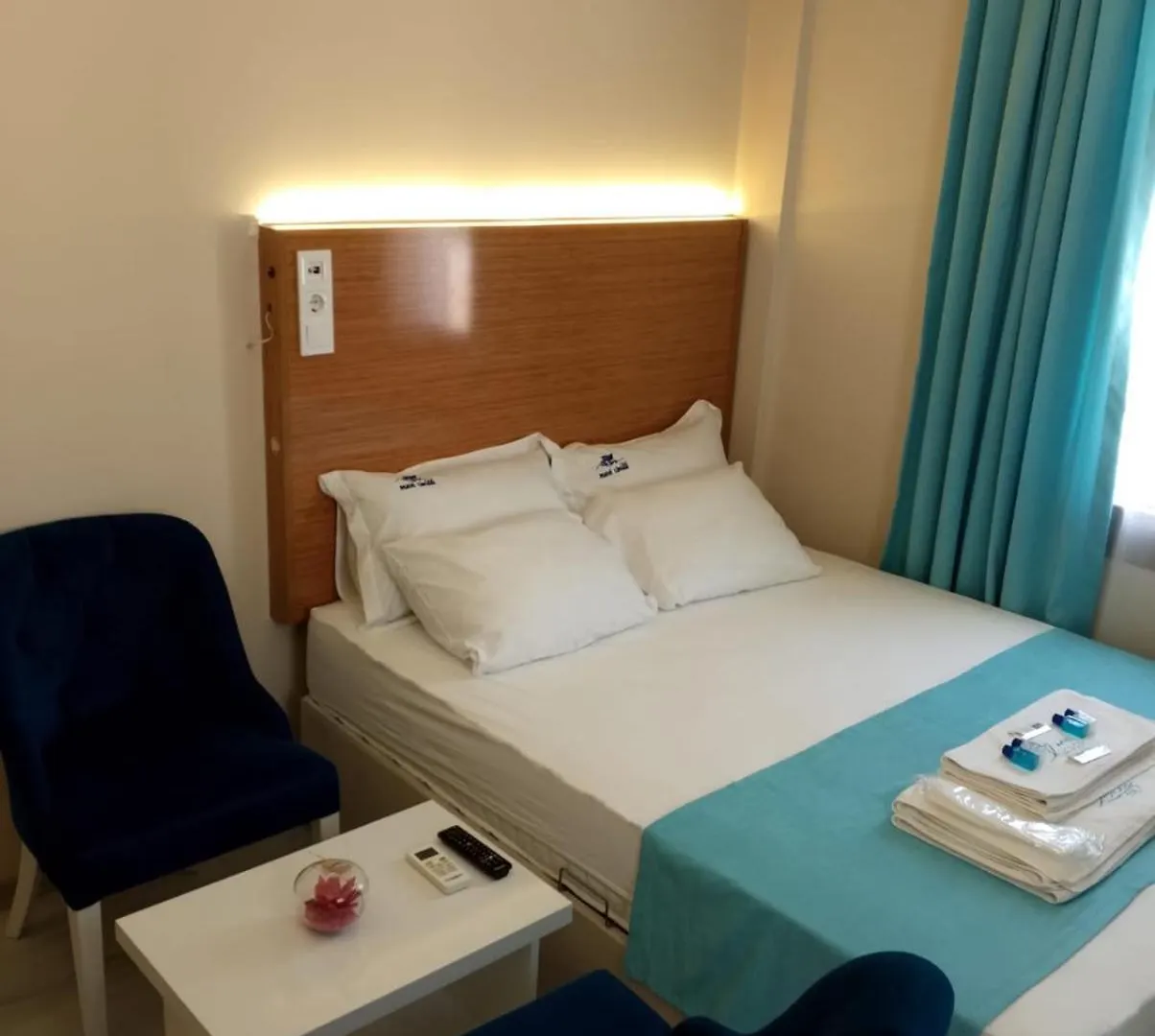 Mavi Liman Otel Çeşme 0*,