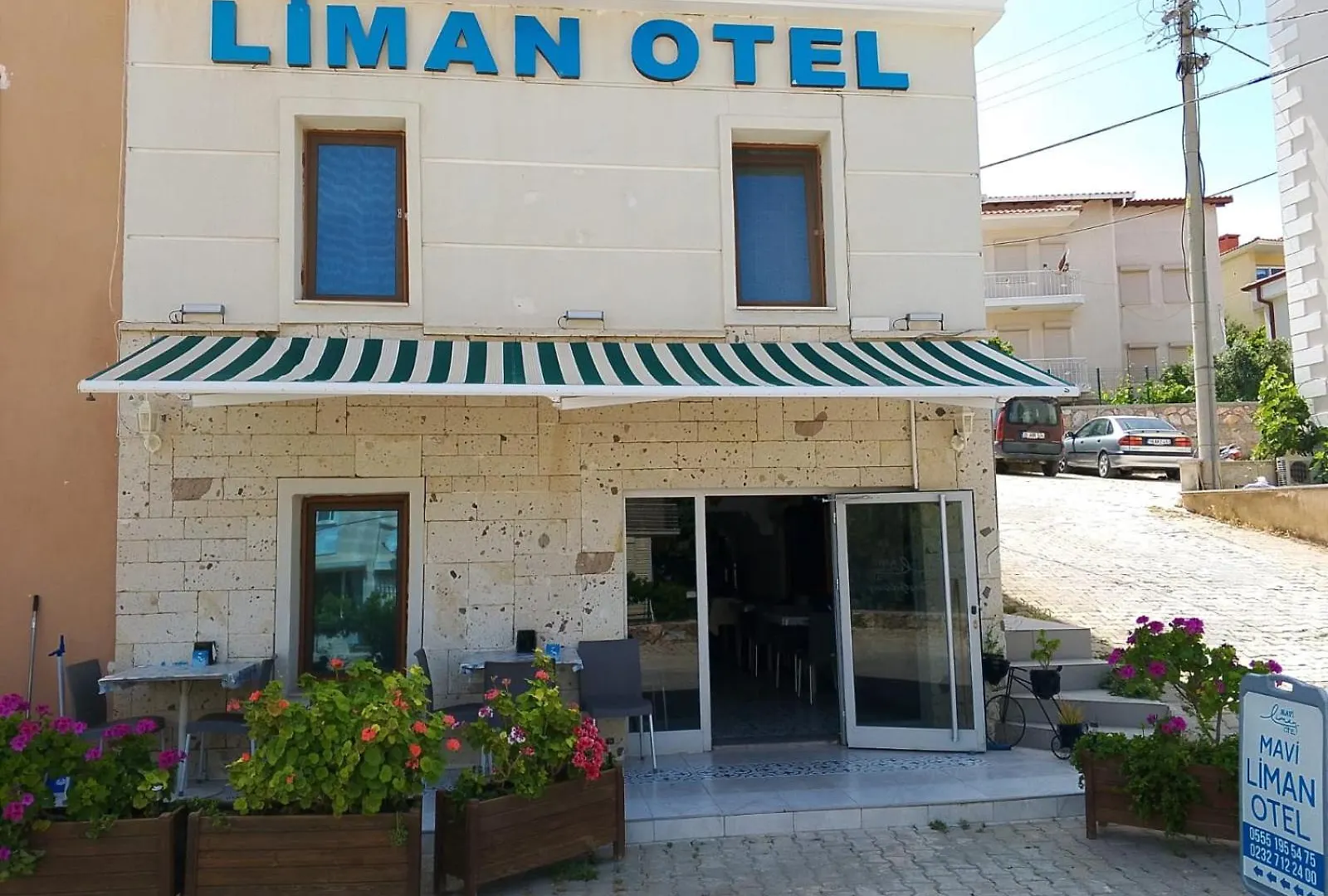 Mavi Liman Otel Çeşme فندق